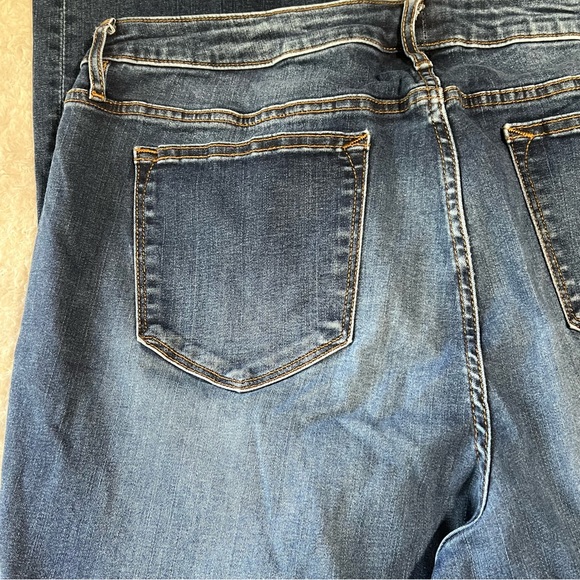 Vigoss women Dark blue bootcut straight classic fit jean style Jagger Sz 16S - Picture 6 of 15